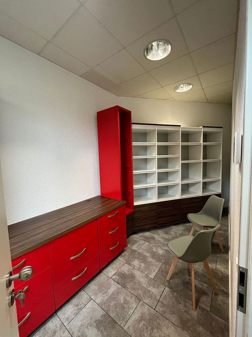 office to rent, 67 m², Wettin-Löbejün, Saxony-Anhalt office to rent, 67 m², Wettin-Löbejün, Saxony-Anhalt