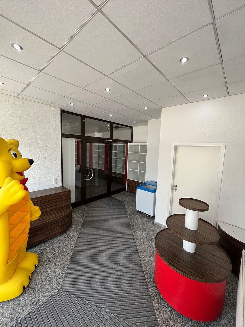 office to rent, 67 m², Wettin-Löbejün, Saxony-Anhalt office to rent, 67 m², Wettin-Löbejün, Saxony-Anhalt