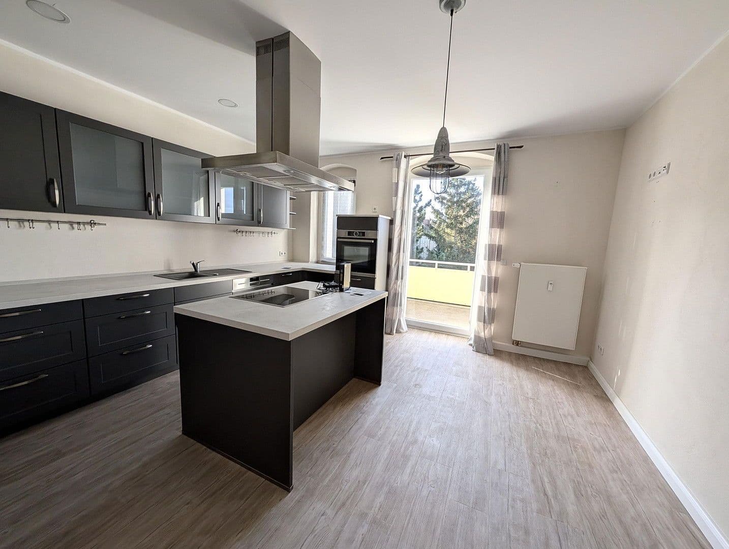 3 bedroom flat to rent, 100 m², Brandenburg, Brandenburg 3 bedroom flat to rent, 100 m², Brandenburg, Brandenburg