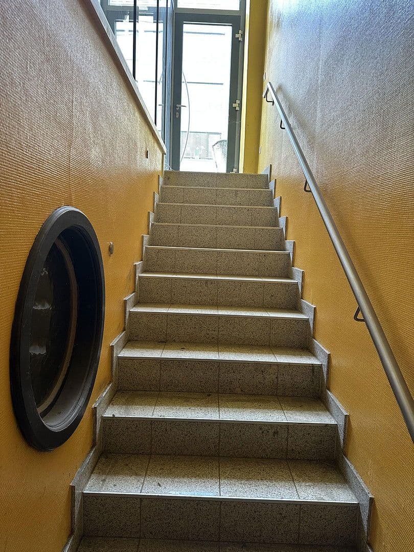 non-residential property to rent, 164 m², Untere Königsstrasse, Kassel, Hesse non-residential property to rent, 164 m², Untere Königsstrasse, Kassel, Hesse