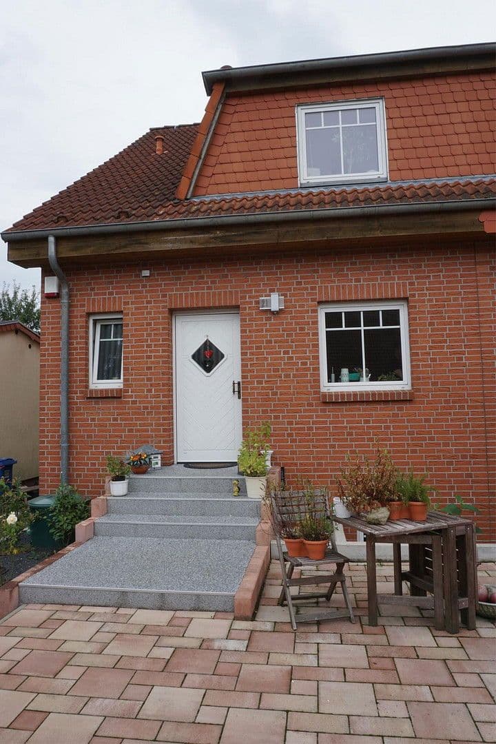 house to rent, 130 m², Stahnsdorf, Brandenburg house to rent, 130 m², Stahnsdorf, Brandenburg
