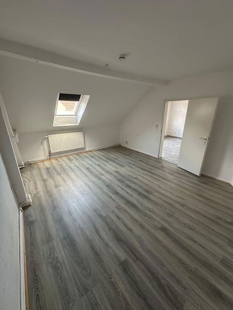 2 bedroom with open-plan kitchen flat to rent, 71 m², Helmstedt, Lower Saxony 2 bedroom with open-plan kitchen flat to rent, 71 m², Helmstedt, Lower Saxony