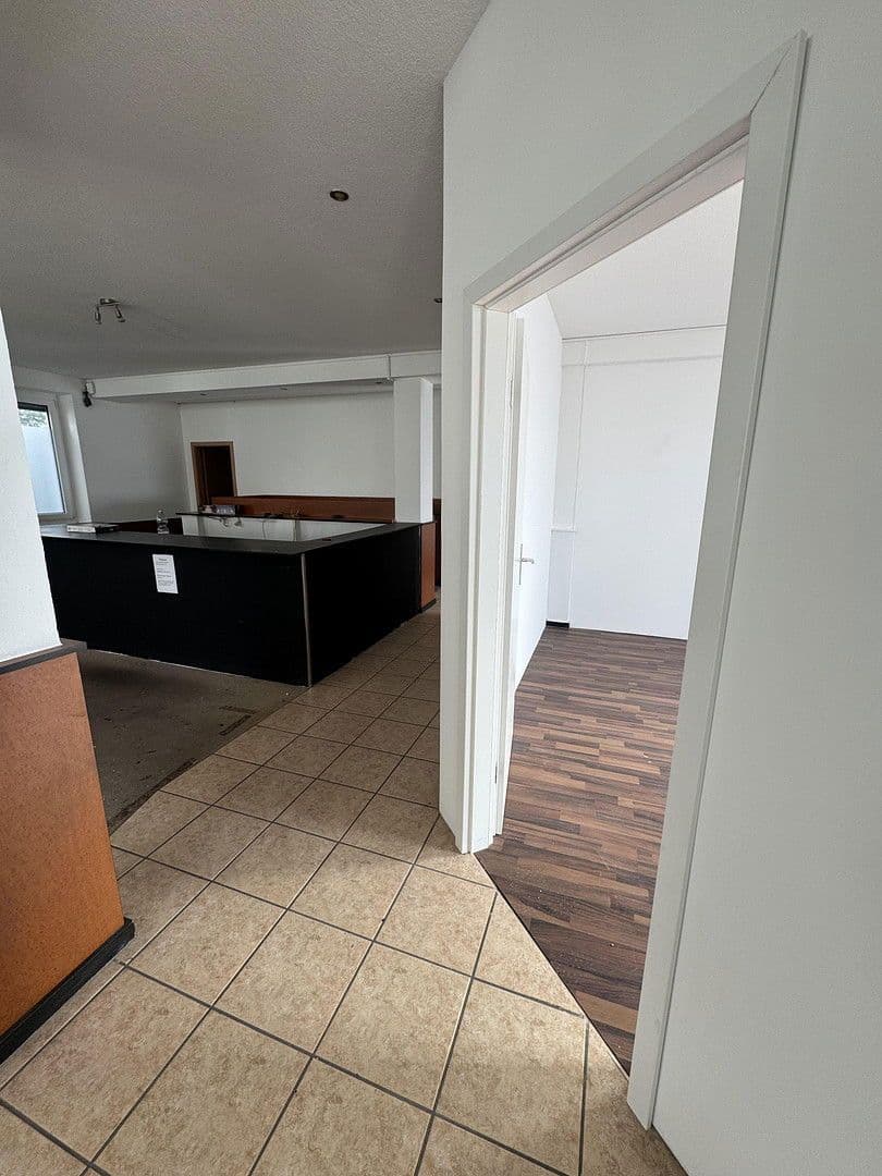 office to rent, 180 m², Kettlerstraße 1, Groß-Zimmern, Hesse office to rent, 180 m², Kettlerstraße 1, Groß-Zimmern, Hesse