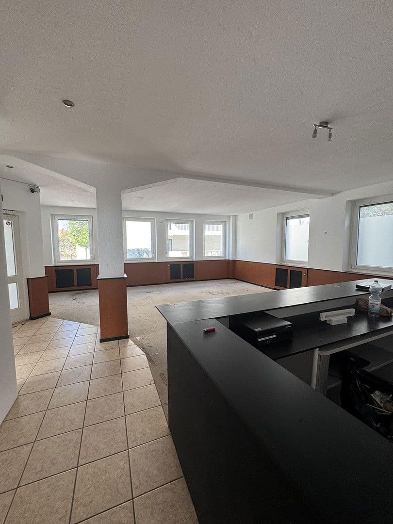 office to rent, 180 m², Kettlerstraße 1, Groß-Zimmern, Hesse office to rent, 180 m², Kettlerstraße 1, Groß-Zimmern, Hesse
