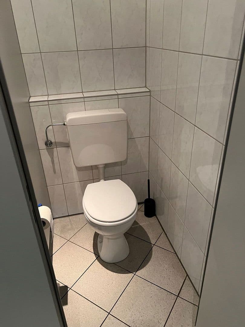 non-residential property to rent, 4,700 m², Freigericht, Hesse non-residential property to rent, 4,700 m², Freigericht, Hesse