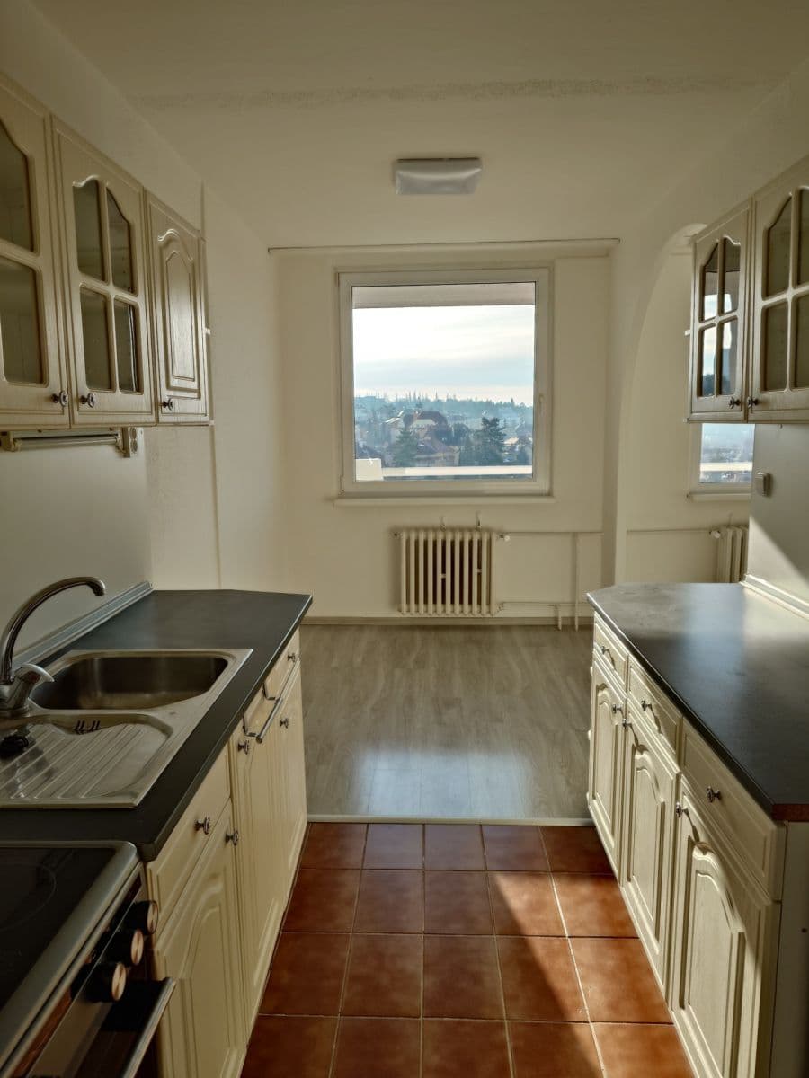 3 bedroom flat to rent, 78 m², Ve Svahu, Prague, Prague 3 bedroom flat to rent, 78 m², Ve Svahu, Prague, Prague