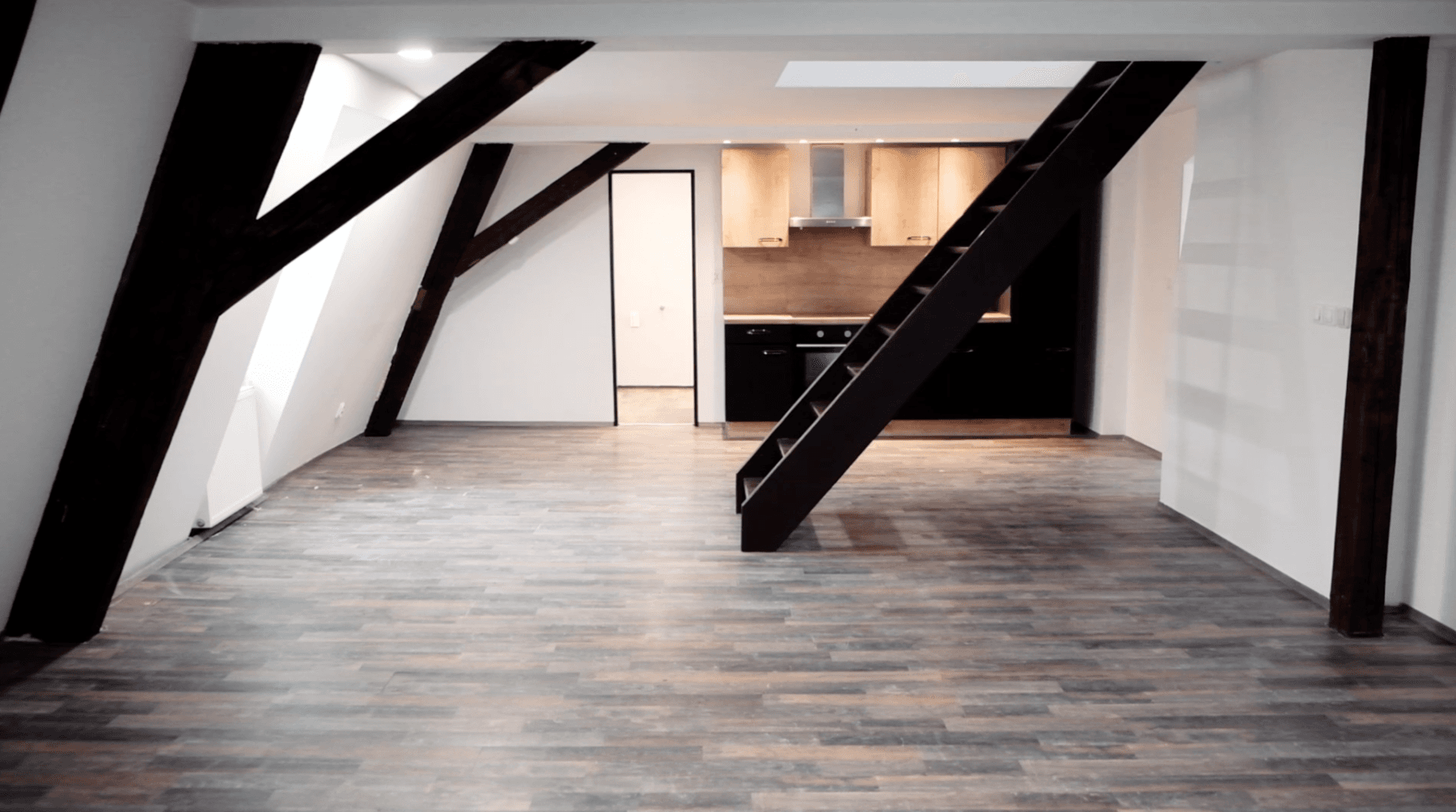 1 bedroom with open-plan kitchen flat to rent, 115 m², Růžová, Liberec, Liberecký Region 1 bedroom with open-plan kitchen flat to rent, 115 m², Růžová, Liberec, Liberecký Region