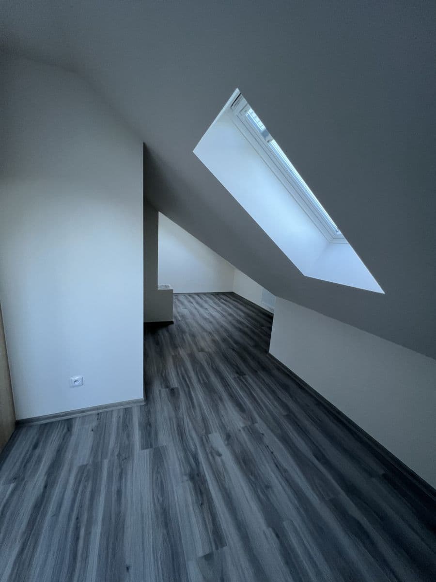 Studio flat to rent, 32 m², Podbělohorská, Prague, Prague Studio flat to rent, 32 m², Podbělohorská, Prague, Prague