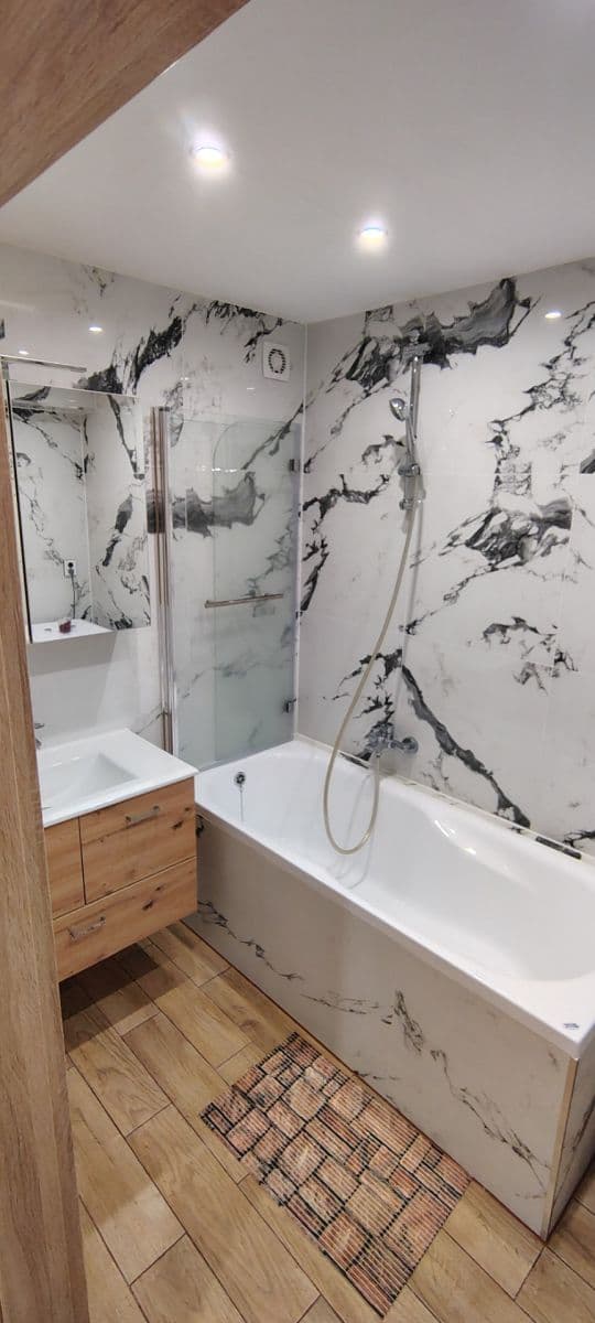 2 bedroom with open-plan kitchen flat to rent, 78 m², Havlíčkova, Mladá Boleslav, Středočeský Region 2 bedroom with open-plan kitchen flat to rent, 78 m², Havlíčkova, Mladá Boleslav, Středočeský Region