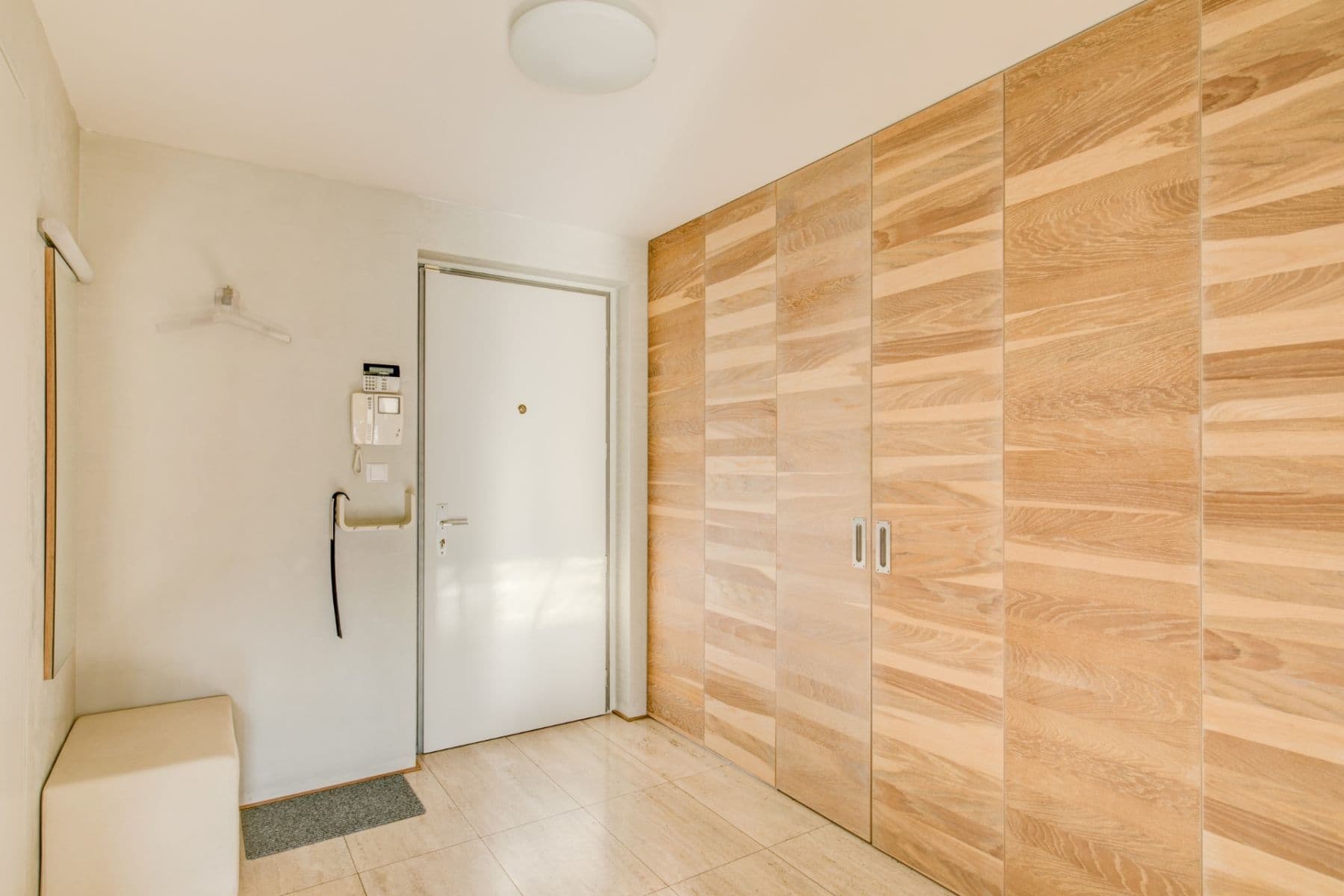 1 bedroom with open-plan kitchen flat to rent, 60 m², Na Zemance, Prague, Prague 1 bedroom with open-plan kitchen flat to rent, 60 m², Na Zemance, Prague, Prague