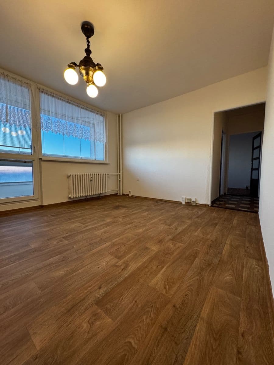 2 bedroom with open-plan kitchen flat for sale, 56 m², Vratislavská, Prague, Prague 2 bedroom with open-plan kitchen flat for sale, 56 m², Vratislavská, Prague, Prague