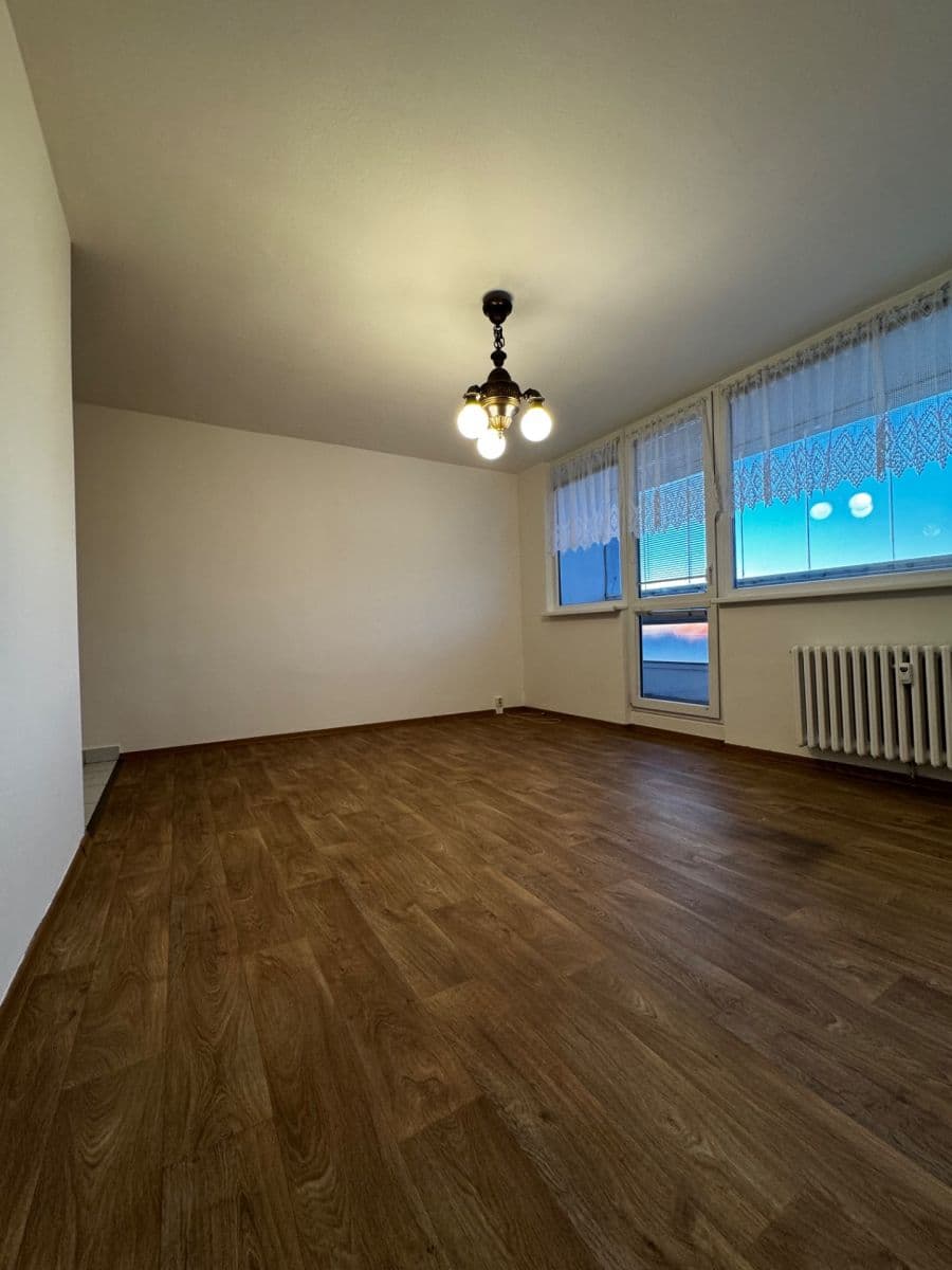 2 bedroom with open-plan kitchen flat for sale, 56 m², Vratislavská, Prague, Prague 2 bedroom with open-plan kitchen flat for sale, 56 m², Vratislavská, Prague, Prague