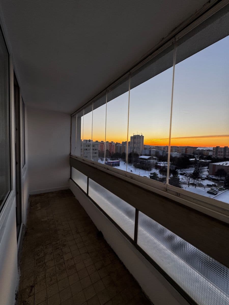 2 bedroom with open-plan kitchen flat for sale, 56 m², Vratislavská, Prague, Prague 2 bedroom with open-plan kitchen flat for sale, 56 m², Vratislavská, Prague, Prague