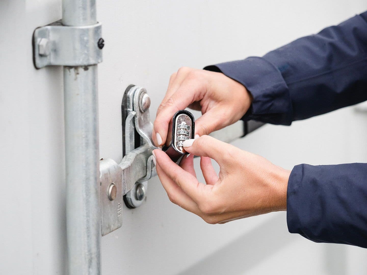 garage to rent, 0 m², Straße des 17. Juni Nr. 25, Dresden, Saxony garage to rent, 0 m², Straße des 17. Juni Nr. 25, Dresden, Saxony