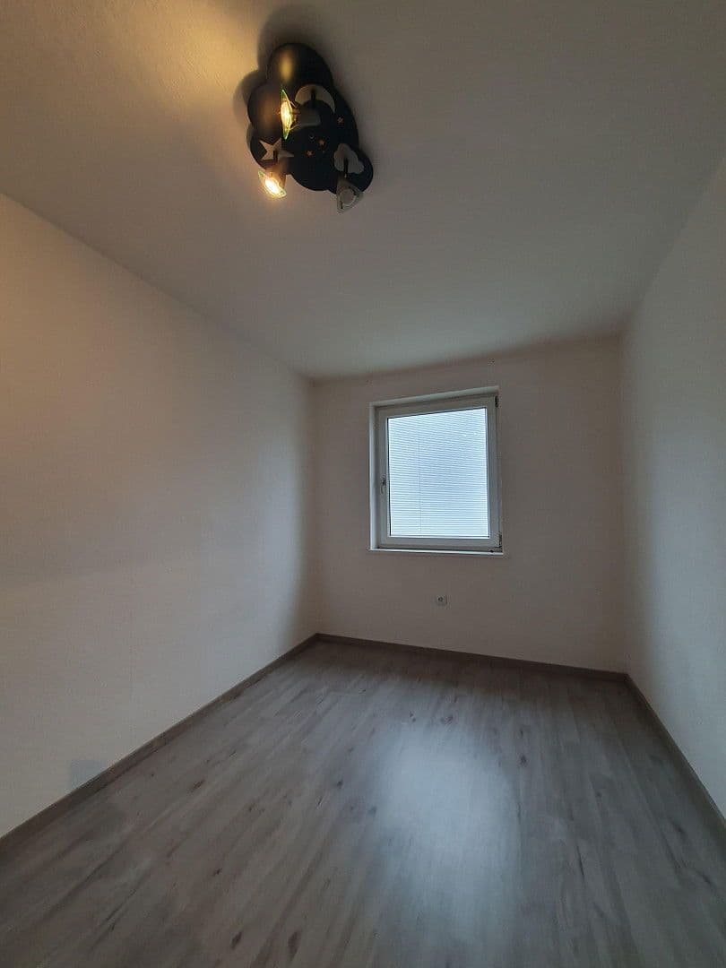 3 bedroom flat to rent, 72 m², Klärwerk 11, Vöhringen, Bavaria 3 bedroom flat to rent, 72 m², Klärwerk 11, Vöhringen, Bavaria