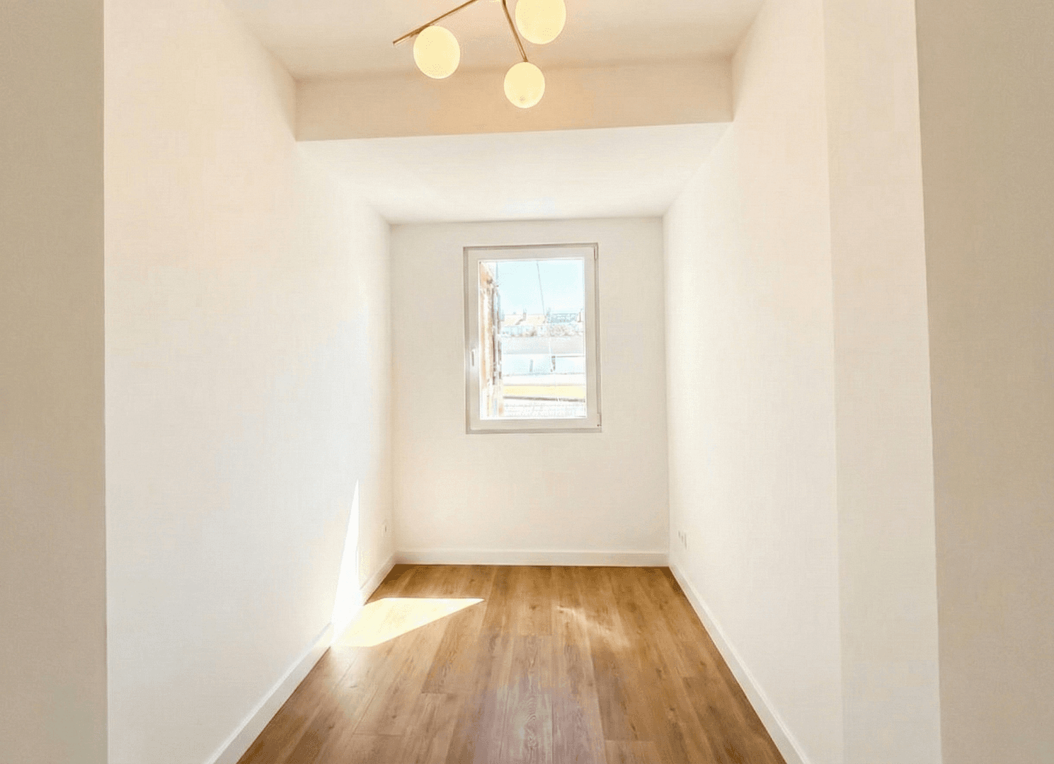 Studio flat to rent, 41 m², Luisenstraße 45, Düsseldorf, North Rhine-Westphalia Studio flat to rent, 41 m², Luisenstraße 45, Düsseldorf, North Rhine-Westphalia