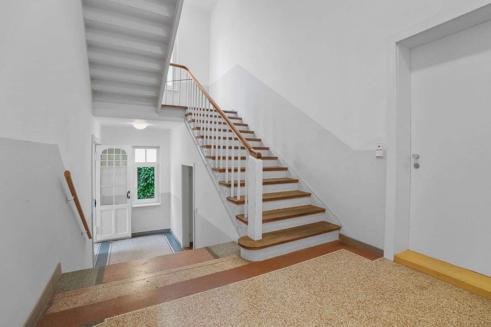 office to rent, 121 m², Grazer Straße 30, Hanover, Lower Saxony office to rent, 121 m², Grazer Straße 30, Hanover, Lower Saxony