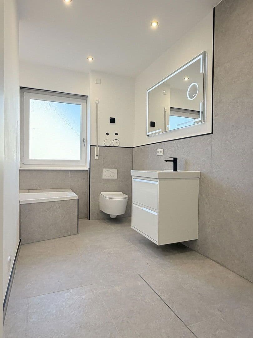 3 bedroom with open-plan kitchen flat for sale, 104 m², Seukendorf, Bavaria 3 bedroom with open-plan kitchen flat for sale, 104 m², Seukendorf, Bavaria