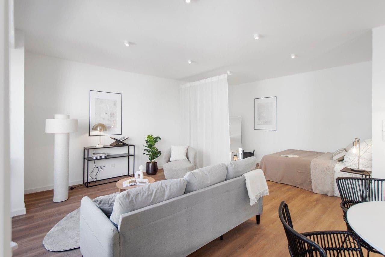 Studio flat to rent, 41 m², Luisenstraße 45, Düsseldorf, North Rhine-Westphalia Studio flat to rent, 41 m², Luisenstraße 45, Düsseldorf, North Rhine-Westphalia