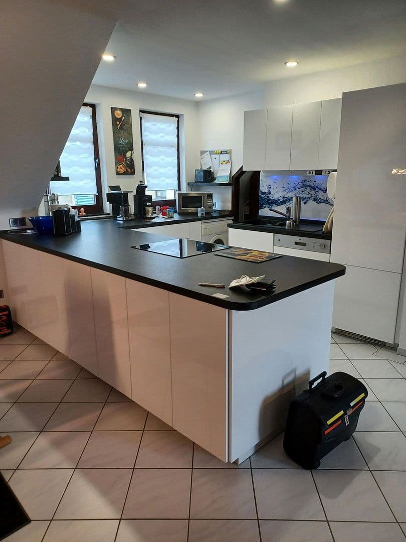 1 bedroom with open-plan kitchen flat for sale, 84 m², Schützenstrasse 41, Wachtberg, North Rhine-Westphalia 1 bedroom with open-plan kitchen flat for sale, 84 m², Schützenstrasse 41, Wachtberg, North Rhine-Westphalia