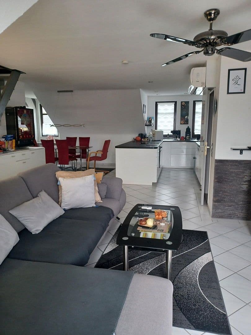 1 bedroom with open-plan kitchen flat for sale, 84 m², Schützenstrasse 41, Wachtberg, North Rhine-Westphalia 1 bedroom with open-plan kitchen flat for sale, 84 m², Schützenstrasse 41, Wachtberg, North Rhine-Westphalia