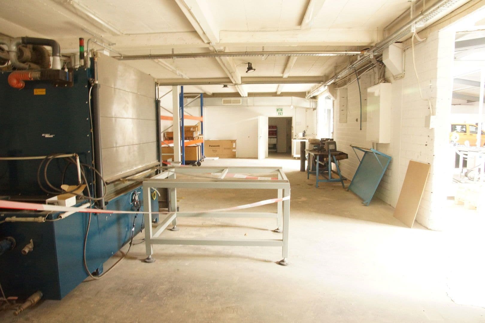 non-residential property to rent, 919 m², Hafelsstraße 205 / Ennsstraße 21, Krefeld, North Rhine-Westphalia non-residential property to rent, 919 m², Hafelsstraße 205 / Ennsstraße 21, Krefeld, North Rhine-Westphalia