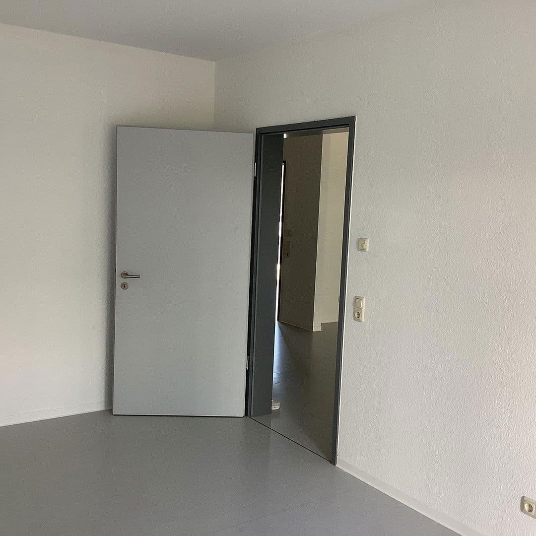 2 bedroom flat to rent, 93 m², Ernst Haeckel Straße 17-18, Erfurt, Thuringia 2 bedroom flat to rent, 93 m², Ernst Haeckel Straße 17-18, Erfurt, Thuringia