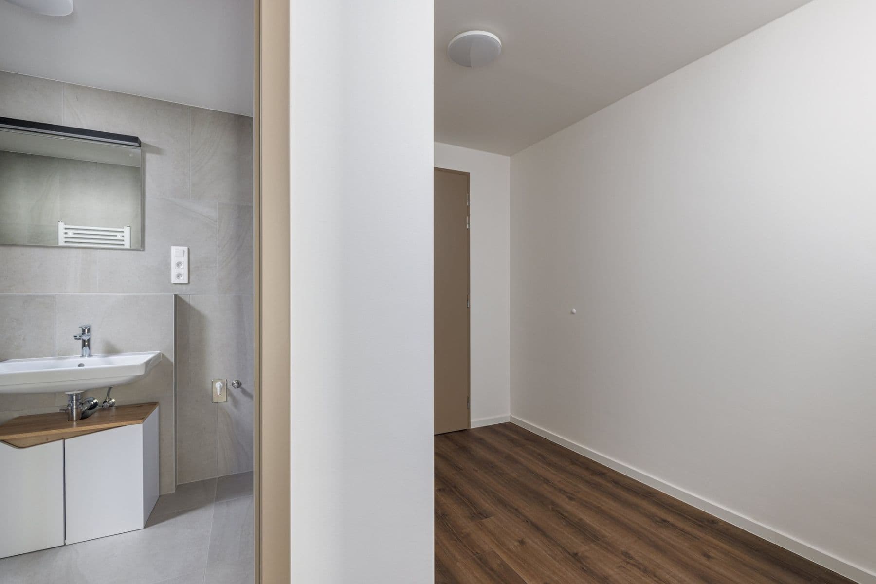 1 bedroom with open-plan kitchen flat to rent, 50 m², V domově, Prague, Prague 1 bedroom with open-plan kitchen flat to rent, 50 m², V domově, Prague, Prague