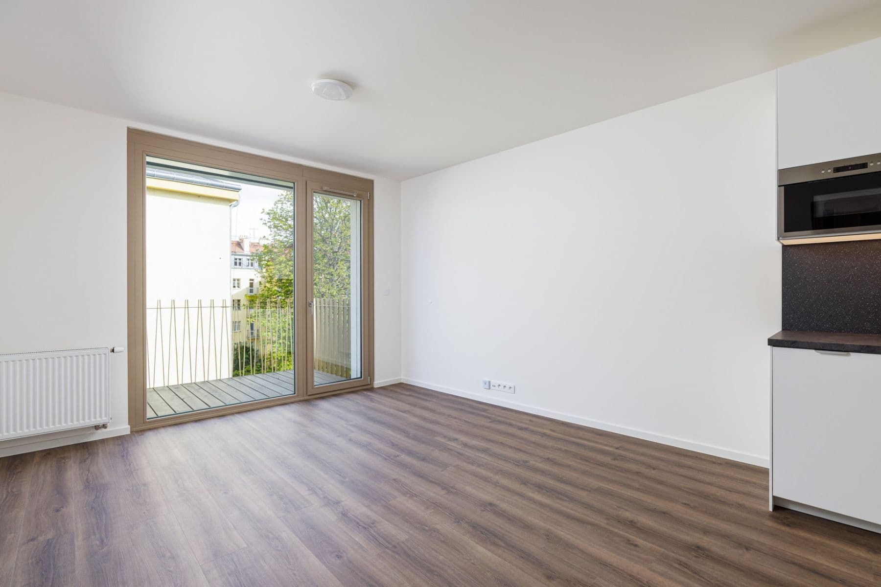 1 bedroom with open-plan kitchen flat to rent, 50 m², V domově, Prague, Prague 1 bedroom with open-plan kitchen flat to rent, 50 m², V domově, Prague, Prague