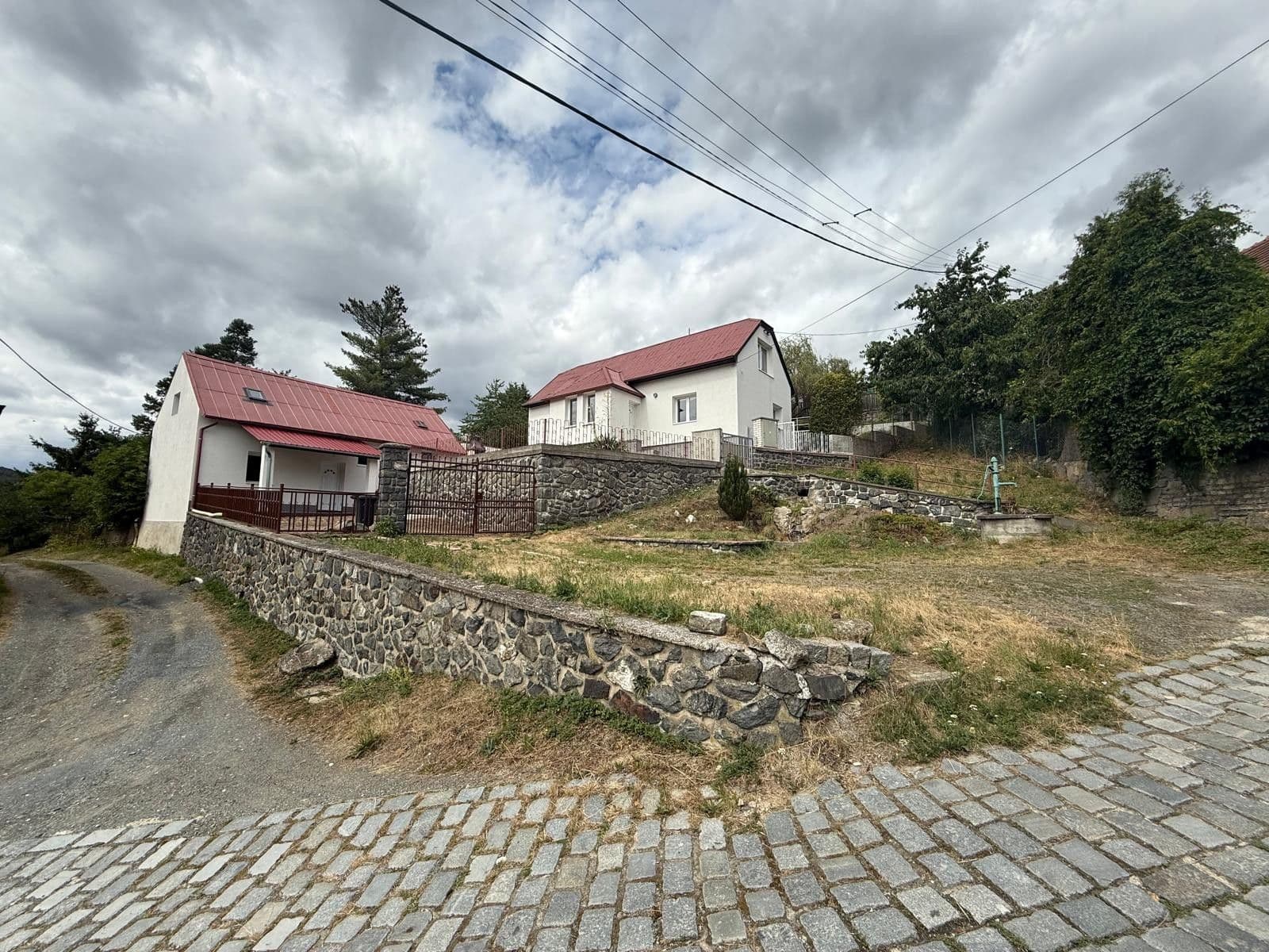 house for sale, 300 m², Na Ovčičkách, Hradištko, Středočeský Region house for sale, 300 m², Na Ovčičkách, Hradištko, Středočeský Region