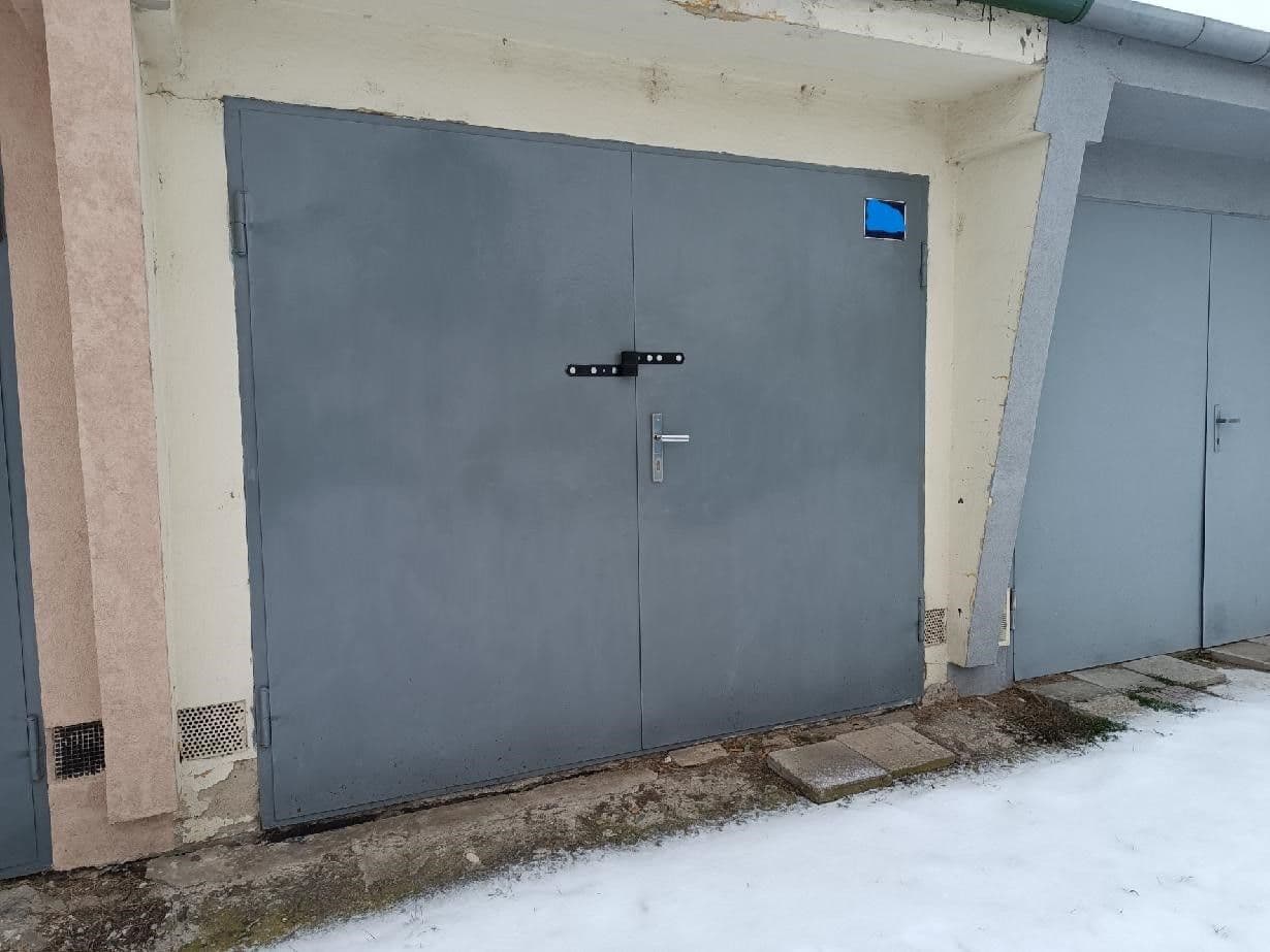 garage for sale, 20 m², Svatováclavská, Uherské Hradiště, Zlínský Region garage for sale, 20 m², Svatováclavská, Uherské Hradiště, Zlínský Region