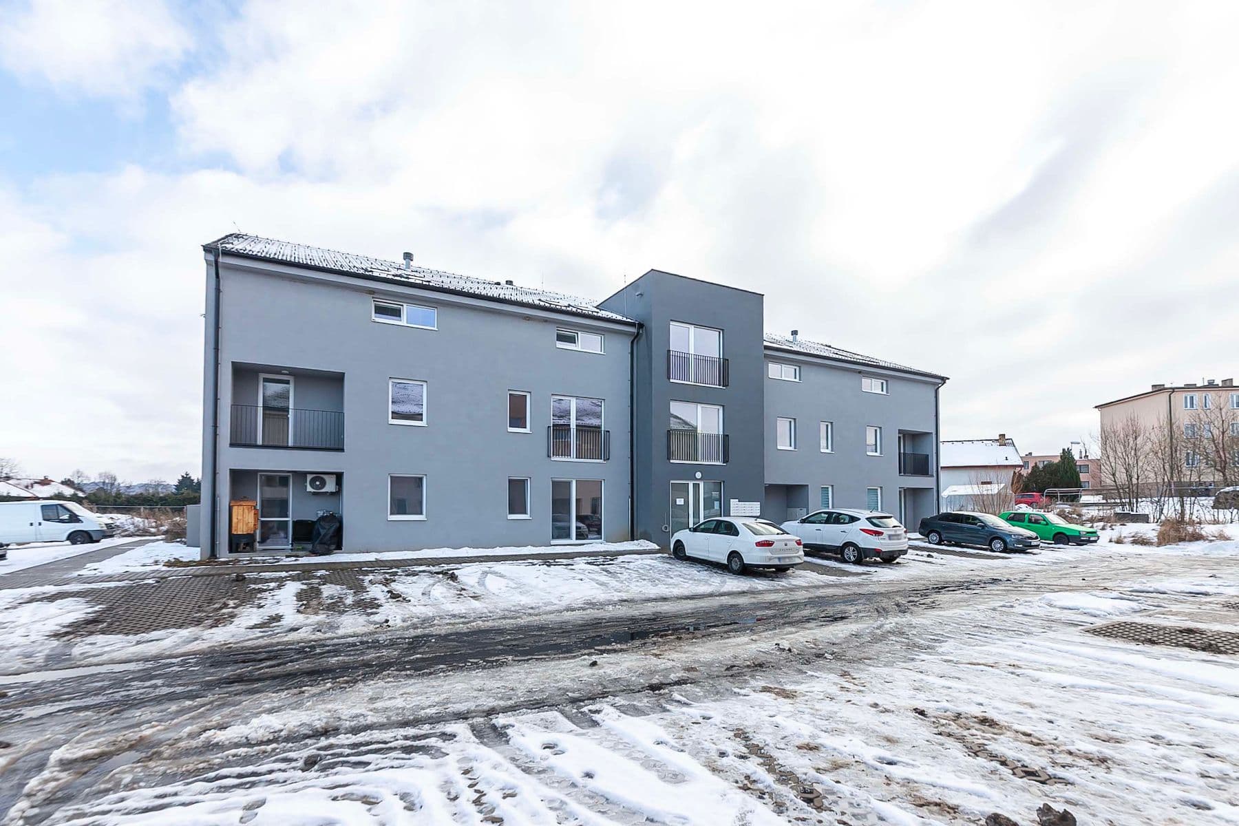 2 bedroom with open-plan kitchen flat for sale, 70 m², Uhlířské Janovice, Středočeský Region 2 bedroom with open-plan kitchen flat for sale, 70 m², Uhlířské Janovice, Středočeský Region