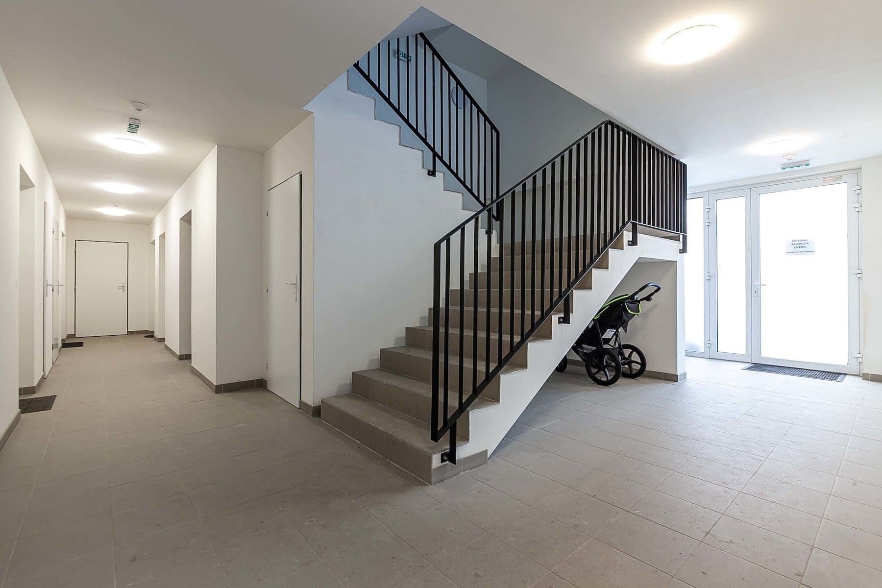 2 bedroom with open-plan kitchen flat for sale, 70 m², Uhlířské Janovice, Středočeský Region 2 bedroom with open-plan kitchen flat for sale, 70 m², Uhlířské Janovice, Středočeský Region