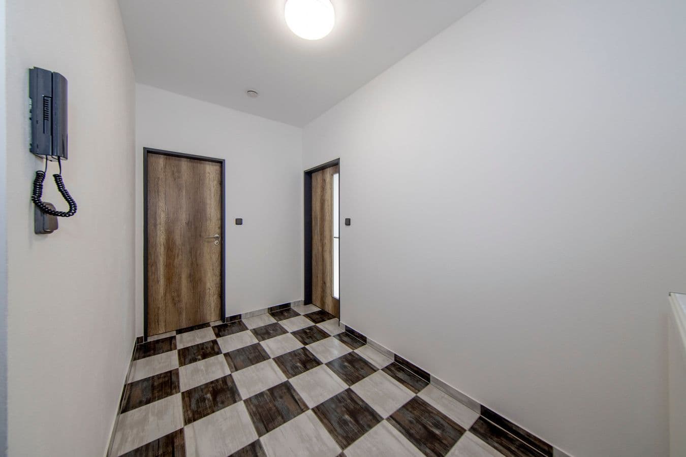 Studio flat to rent, 43 m², U Plynárny, Prague, Prague Studio flat to rent, 43 m², U Plynárny, Prague, Prague