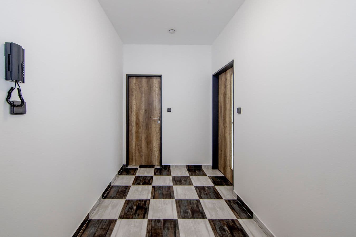 Studio flat to rent, 43 m², U Plynárny, Prague, Prague Studio flat to rent, 43 m², U Plynárny, Prague, Prague