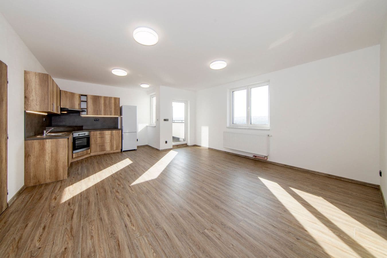 Studio flat to rent, 43 m², U Plynárny, Prague, Prague Studio flat to rent, 43 m², U Plynárny, Prague, Prague