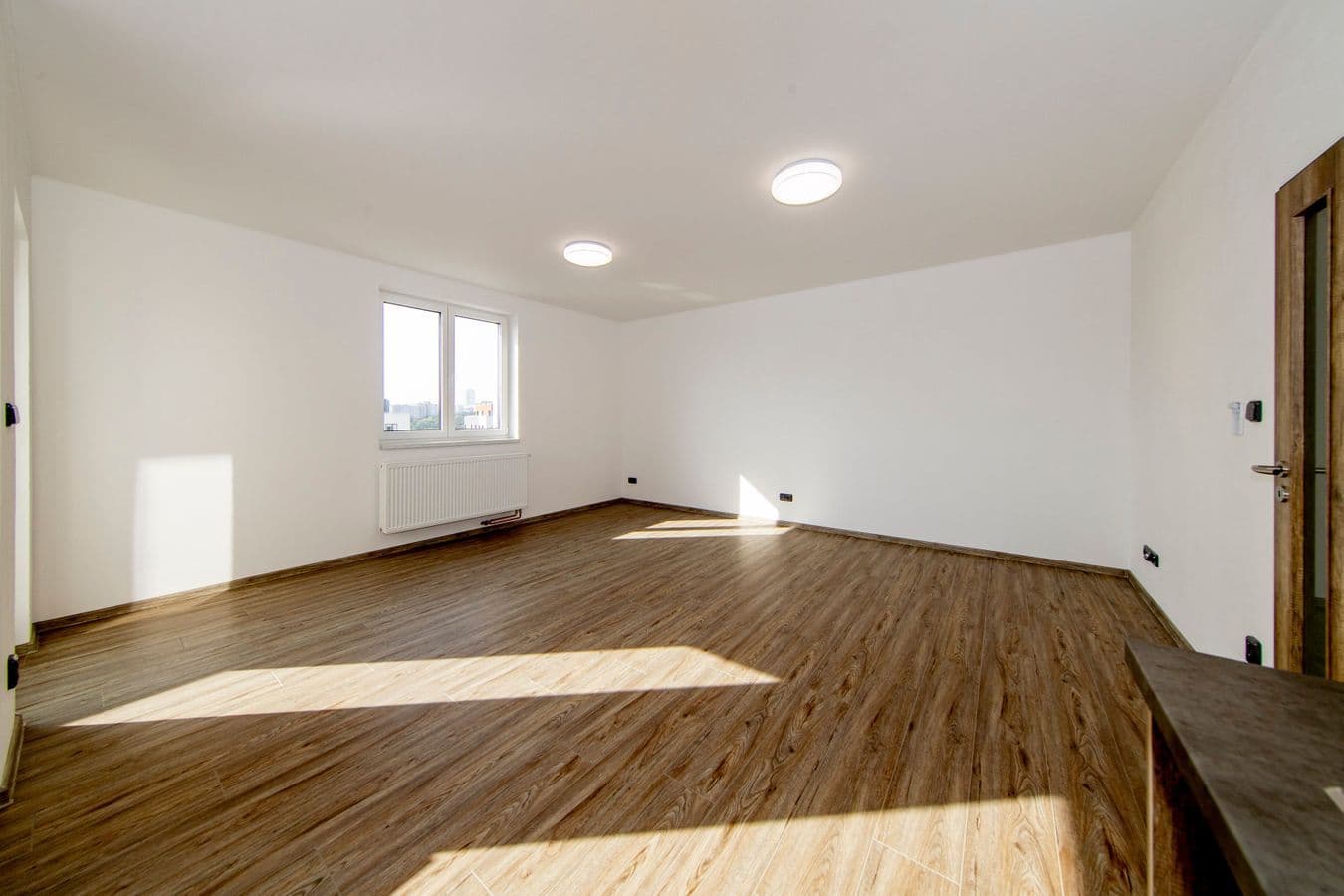 Studio flat to rent, 43 m², U Plynárny, Prague, Prague Studio flat to rent, 43 m², U Plynárny, Prague, Prague