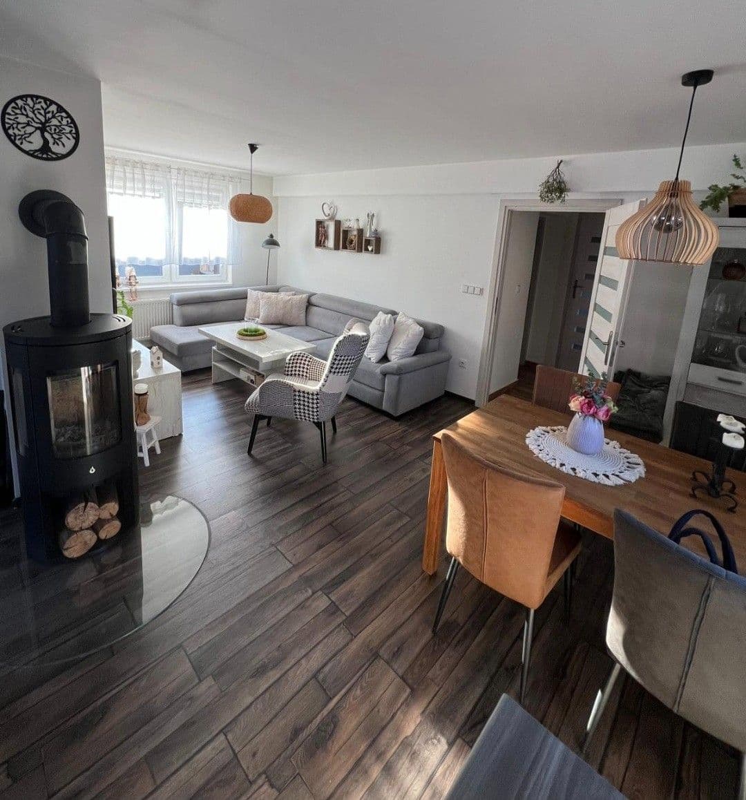 house for sale, 100 m², Kotěrova, Náchod, Královéhradecký Region house for sale, 100 m², Kotěrova, Náchod, Královéhradecký Region