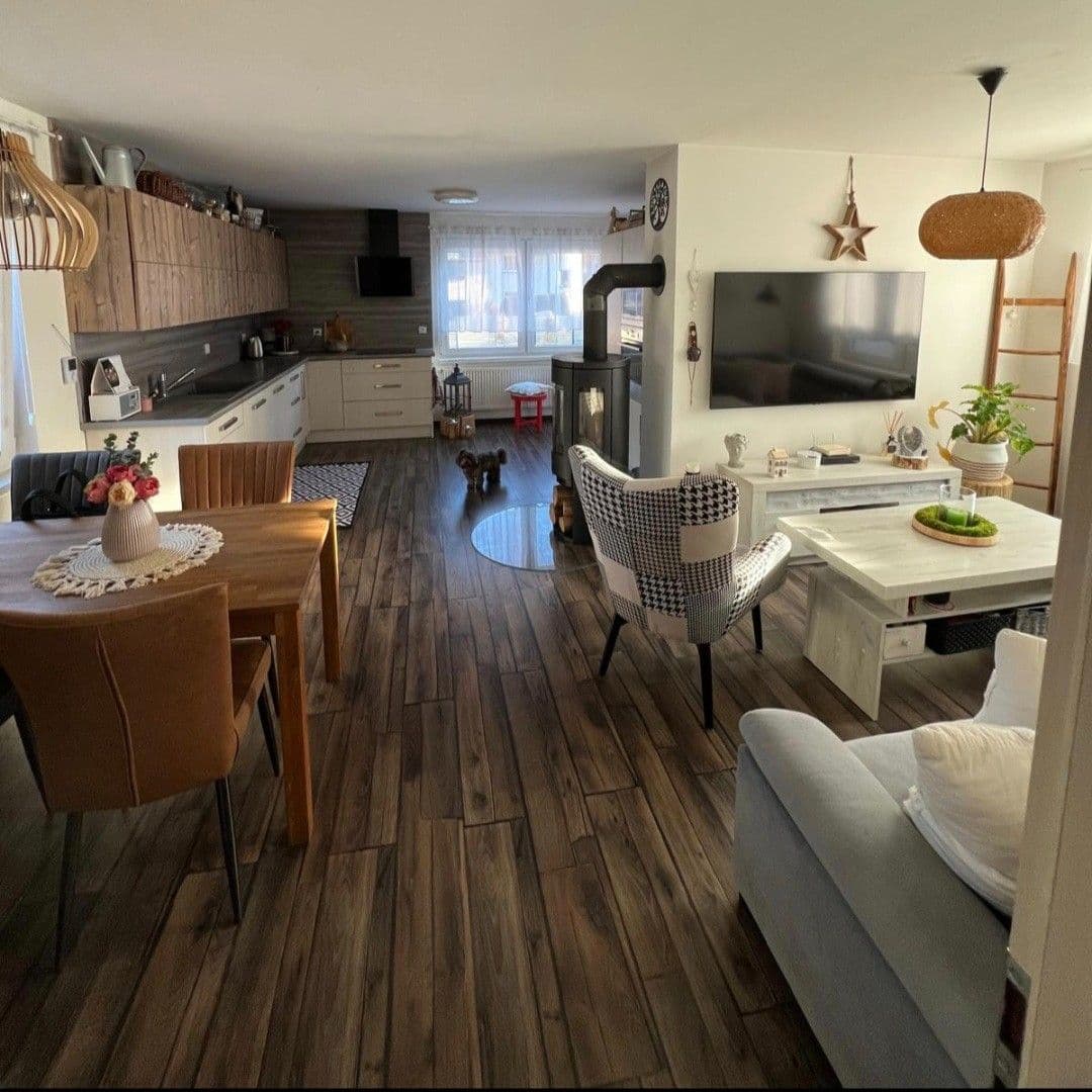 house for sale, 100 m², Kotěrova, Náchod, Královéhradecký Region house for sale, 100 m², Kotěrova, Náchod, Královéhradecký Region