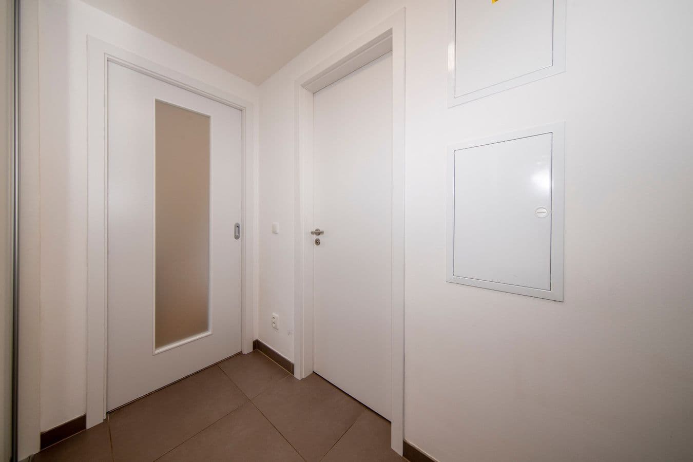 1 bedroom with open-plan kitchen flat to rent, 47 m², Hartigova, Prague, Prague 1 bedroom with open-plan kitchen flat to rent, 47 m², Hartigova, Prague, Prague