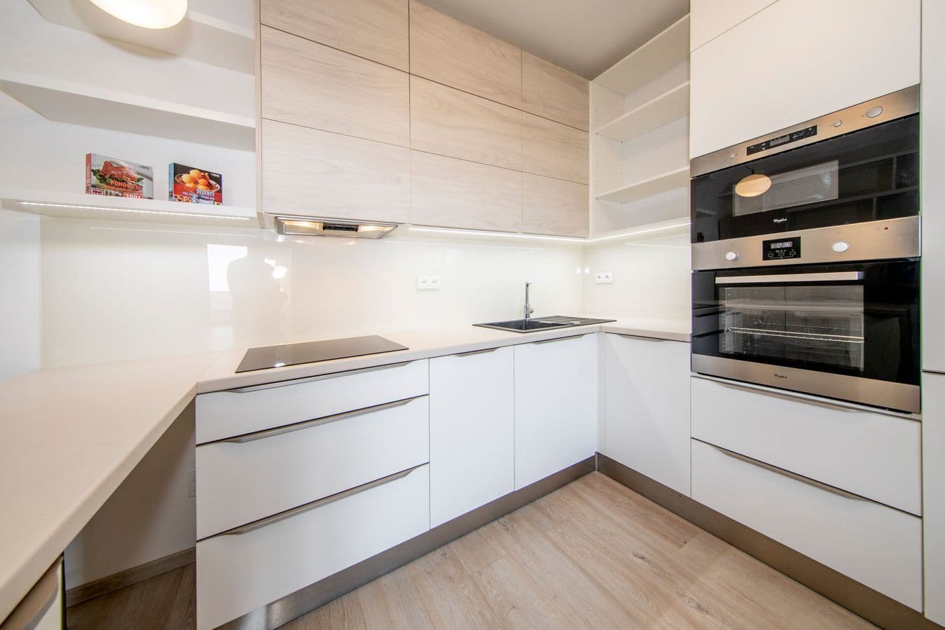 1 bedroom with open-plan kitchen flat to rent, 47 m², Hartigova, Prague, Prague 1 bedroom with open-plan kitchen flat to rent, 47 m², Hartigova, Prague, Prague