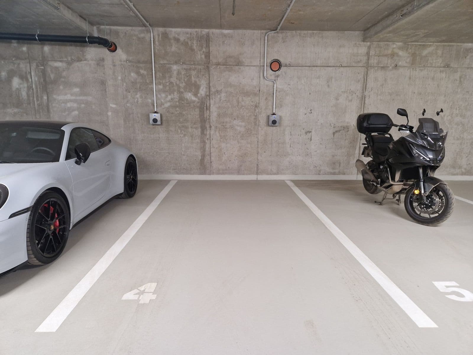 1 bedroom with open-plan kitchen flat to rent, 59 m², Sokolova, Prague, Prague 1 bedroom with open-plan kitchen flat to rent, 59 m², Sokolova, Prague, Prague