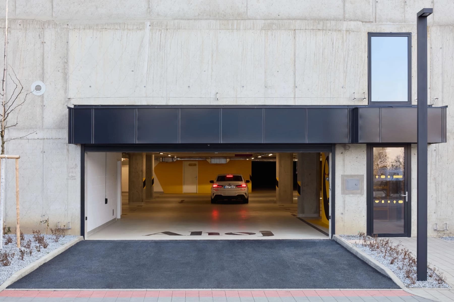 1 bedroom with open-plan kitchen flat for sale, 100 m², Československého exilu, Prague, Prague 1 bedroom with open-plan kitchen flat for sale, 100 m², Československého exilu, Prague, Prague