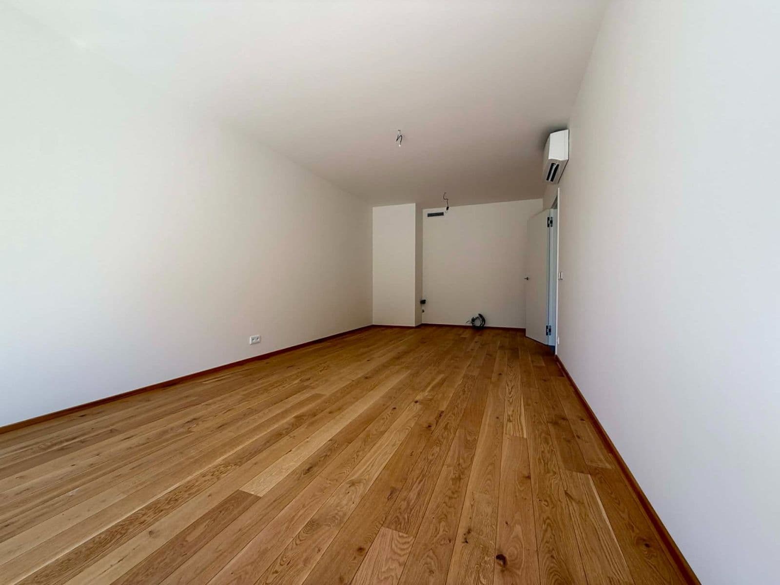 1 bedroom with open-plan kitchen flat for sale, 100 m², Československého exilu, Prague, Prague 1 bedroom with open-plan kitchen flat for sale, 100 m², Československého exilu, Prague, Prague