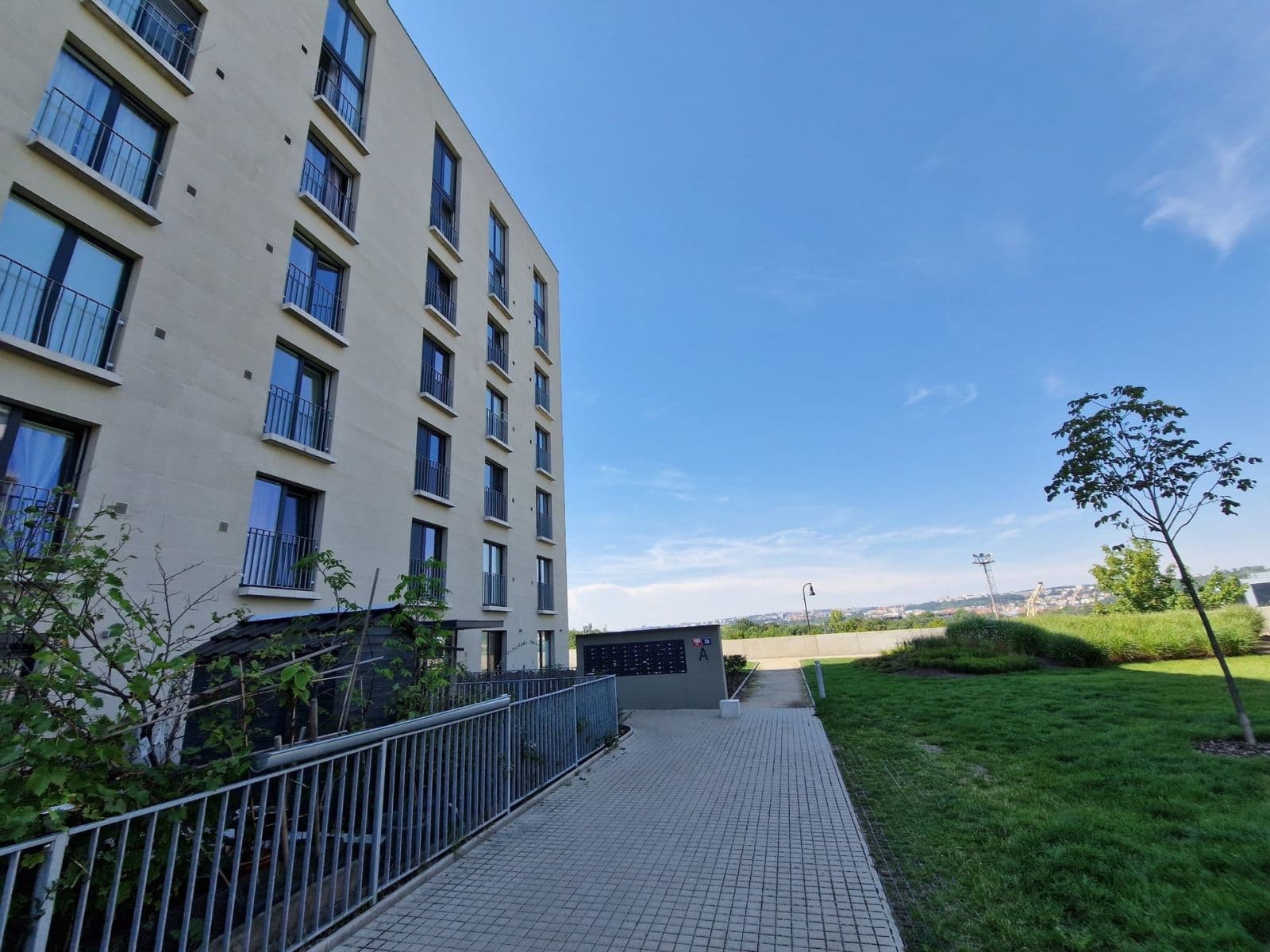 Studio flat to rent, 25 m², Novovysočanská, Prague, Prague Studio flat to rent, 25 m², Novovysočanská, Prague, Prague