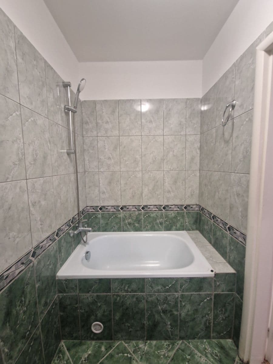 2 bedroom flat to rent, 57 m², Plzeňská, Prague, Prague 2 bedroom flat to rent, 57 m², Plzeňská, Prague, Prague