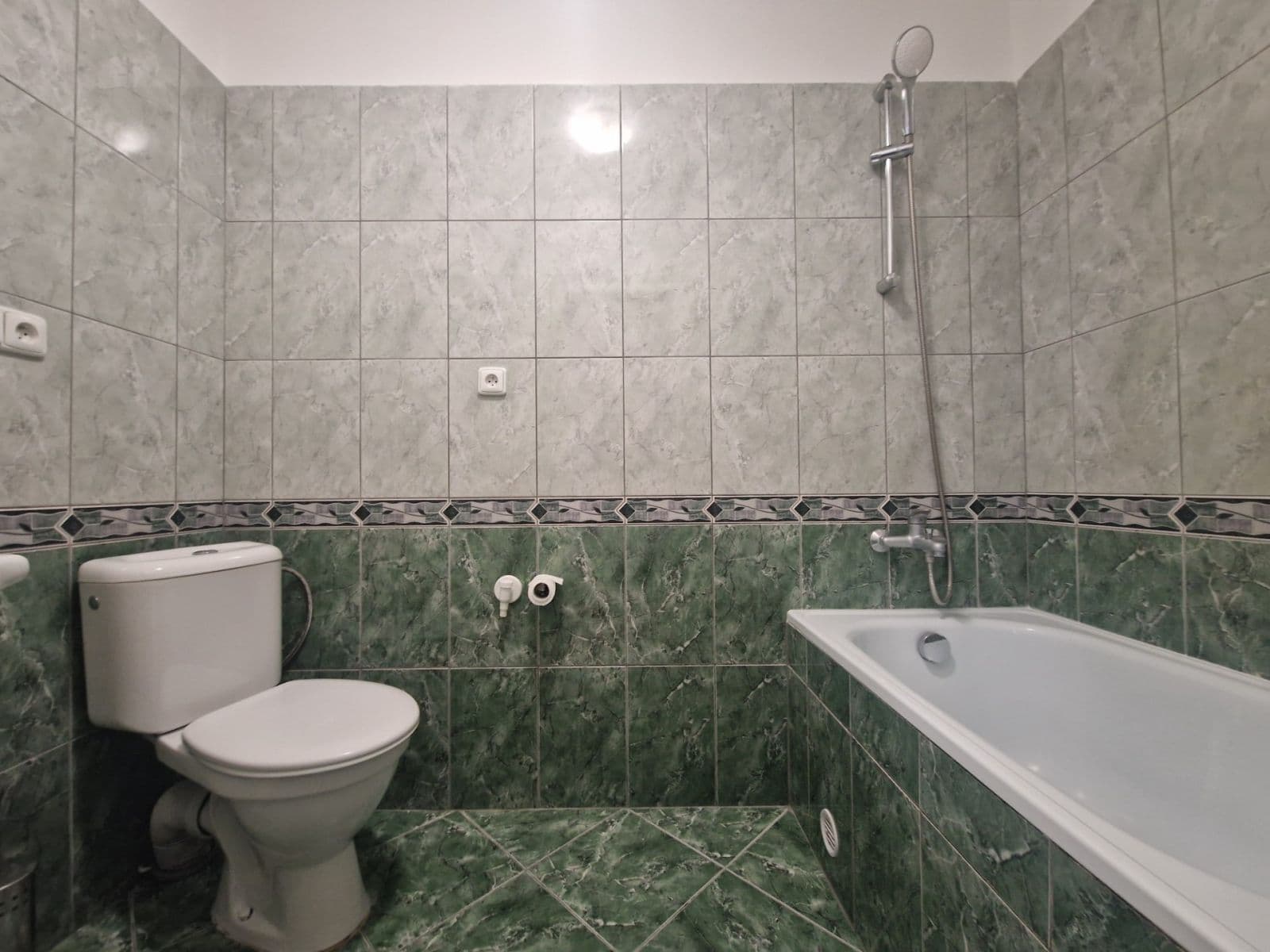 2 bedroom flat to rent, 57 m², Plzeňská, Prague, Prague 2 bedroom flat to rent, 57 m², Plzeňská, Prague, Prague