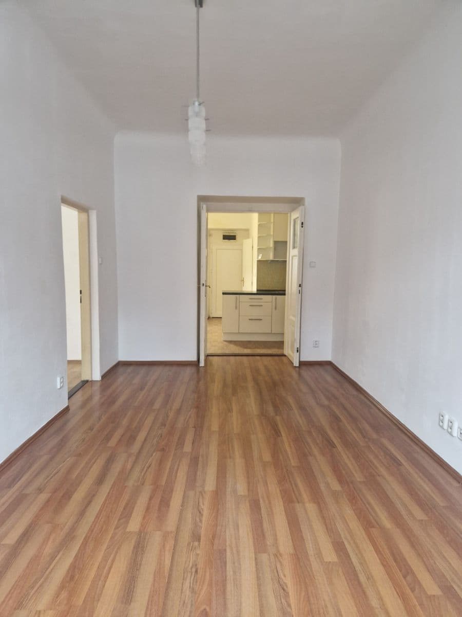 2 bedroom flat to rent, 57 m², Plzeňská, Prague, Prague 2 bedroom flat to rent, 57 m², Plzeňská, Prague, Prague