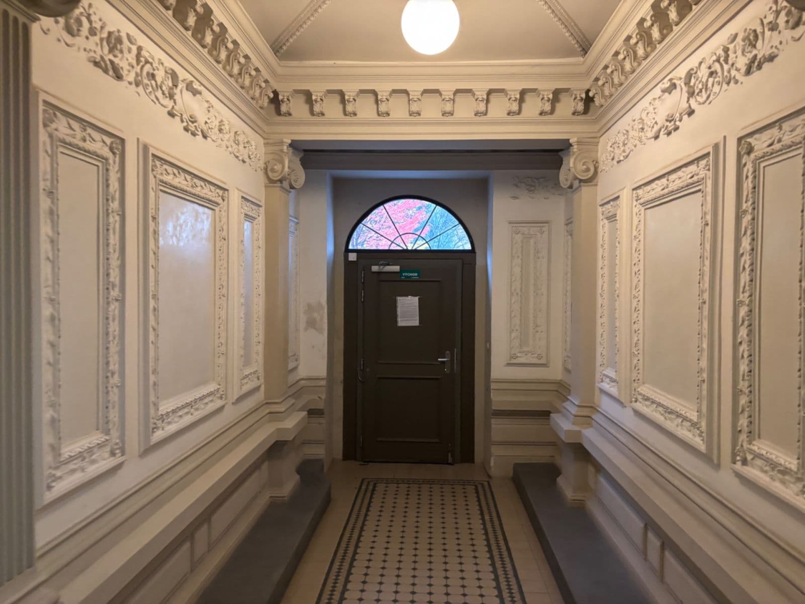 non-residential property to rent, 4 m², U Rajské zahrady, Prague, Prague non-residential property to rent, 4 m², U Rajské zahrady, Prague, Prague