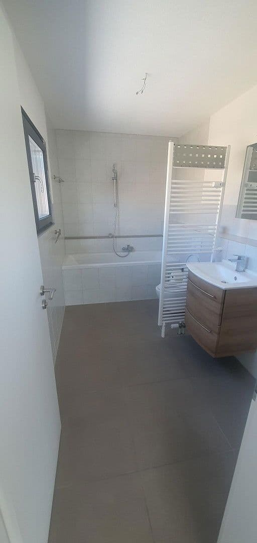 1 bedroom with open-plan kitchen flat for sale, 85 m², Heubach, Baden-Württemberg 1 bedroom with open-plan kitchen flat for sale, 85 m², Heubach, Baden-Württemberg